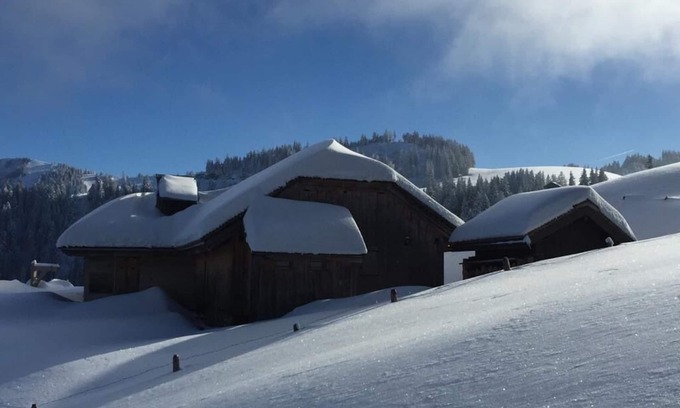 Bulle Chalet De Ski | Unique en Suisse