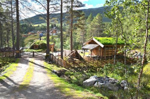 Hol Maison | Unique Hobbit Cabin By Hallingskarvet