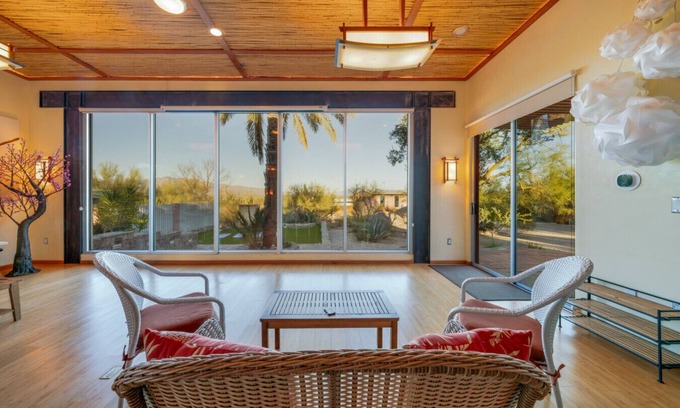 Tucson Maison | Jojoba Compound (Ari)