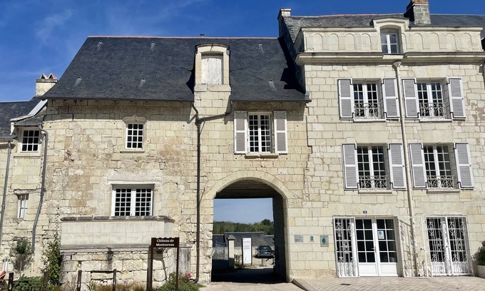 Montsoreau Maison | Maison unique à Montsoreau, entre Saumur et Chinon.