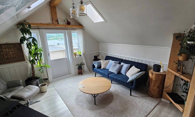 Alesund Appartement | Unique loft apartment with beautiful atmosphere-southfaced balcony-free parking