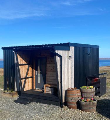 Isle of Lewis Maison | Unique luxurious cabin on sea view working croft