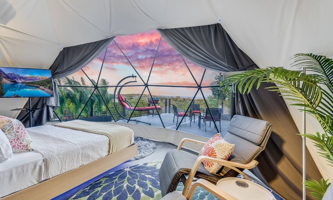 Lago Vista Station Balnéaire | Unique Eco-Glamping Resort in TX Hill country - Pod #9!
