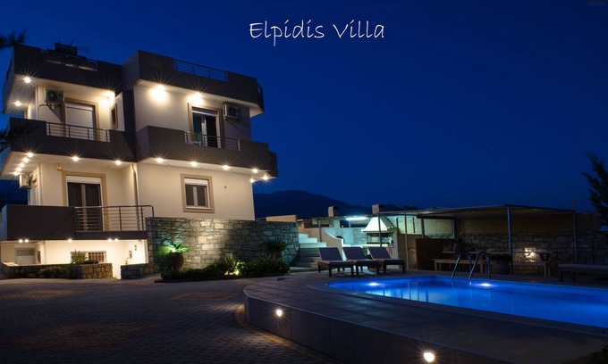 Faistos Villa | Expérience unique et relaxante!