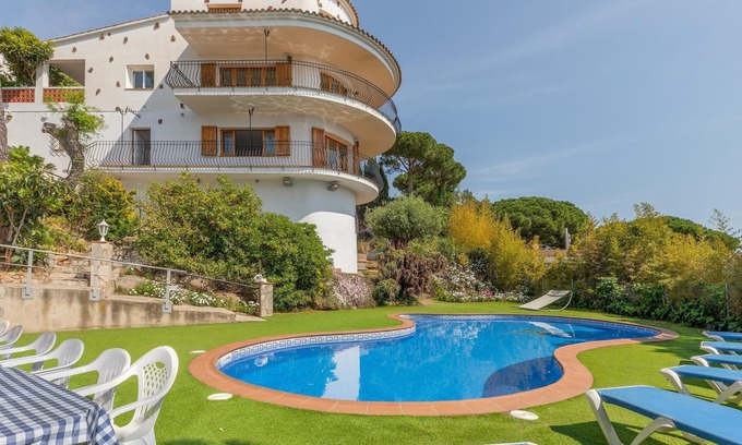 Castell-Platja d'Aro Villa | Espace unique avec piscine privée à Platja d'Aro