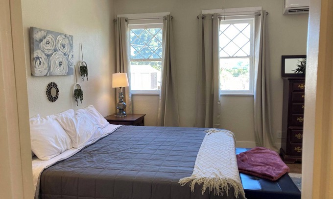 Globe Appartement | Unit 2 - Silver - Pinal Creek East - wifi - king bed