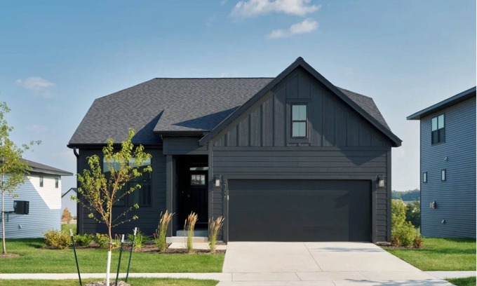 Cascade Township Maison | Unit 2377J | 3bd/2bth | Single-Family Home