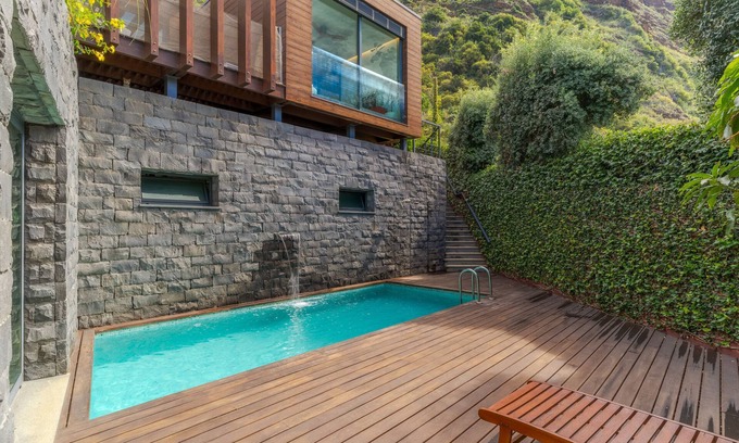Jardim do Mar Villa | Unité avec piscine privée et vue sur la mer au centre du village, Biologic Cropland