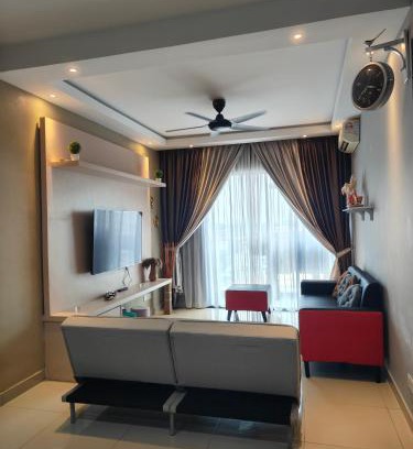 Seri Kembangan Appartement | Univ 360 Seri Kembangan - Cozy Homestay Free Wifi - Netflix - Prime Video