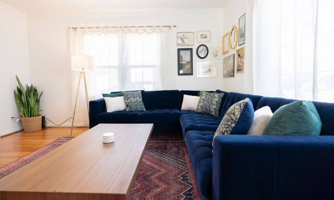 University Heights Maison | University Home|Close to Nob Hill