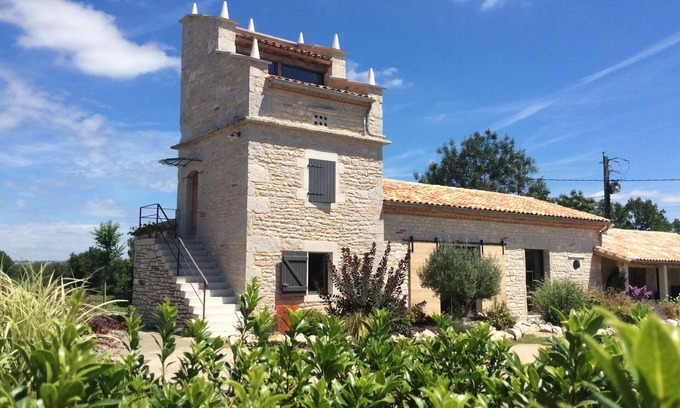 Septfonds Cottage | gite atypique dans un pigeonnier 4 pers