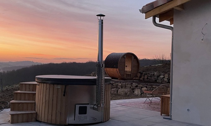 Grazac Appartement | Unusual in the heart of nature, Nordic bath, panoramic sauna