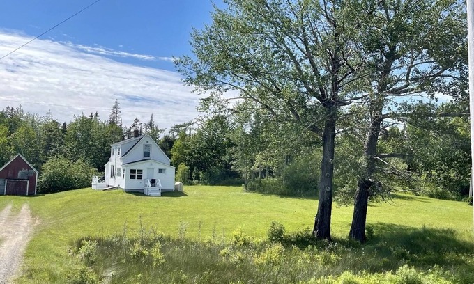 Cape Breton Island Autre | Updated 1900's School House in Central Cape Breton w/ wifi and air conditioning