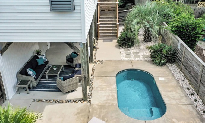 Wilmington Beach Maison | Updated/2min Walk to Beach/Private Pool/Golf Cart/Lush Yard/Table Games