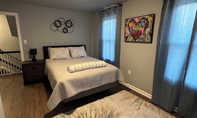 Westminster Appartement | Updated 3BR Apartment in Westminster – Family Friendly