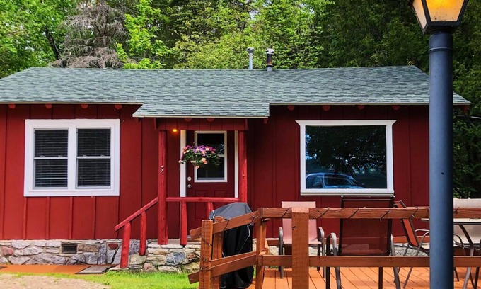 Trout Lake Cabine | Updated Rustic Cabin #5 at Twin Cedars on Frenchman Lake in Trout Lake, MI