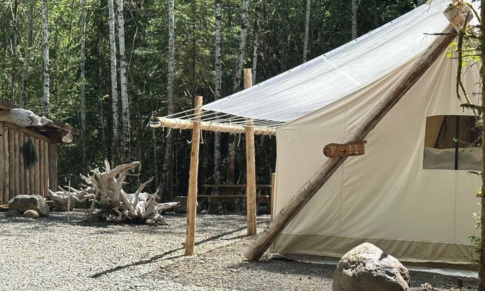 Forks Location De VR | Upgrade your camping experience!