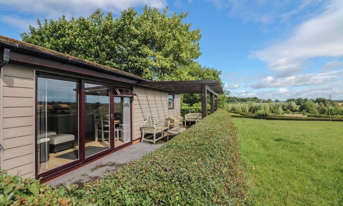 Farringdon Cottage | Upham View, WOODBURY
