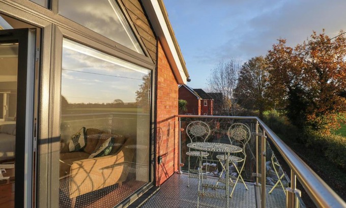 Calne Appartement | Upper Annex