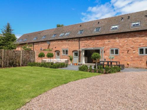 Amerton Maison | Upper Barn