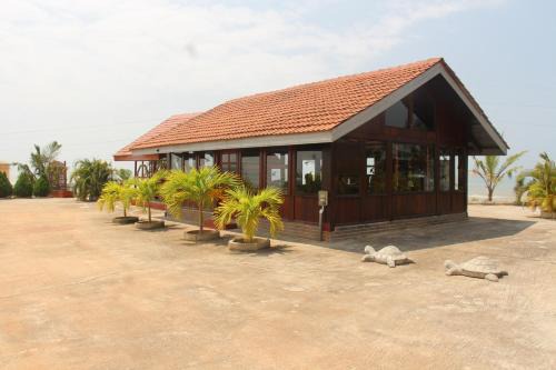 Akyinim Appartement | Upper Inchaban beachfront apartment