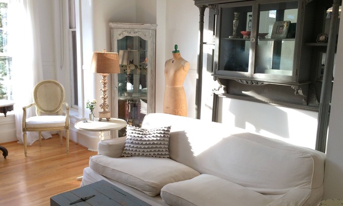 Reed-Cooke Appartement | Haut de gamme à DuPont: balcon + 1. 5 salles de bains + option de stationnement sur allée rare!