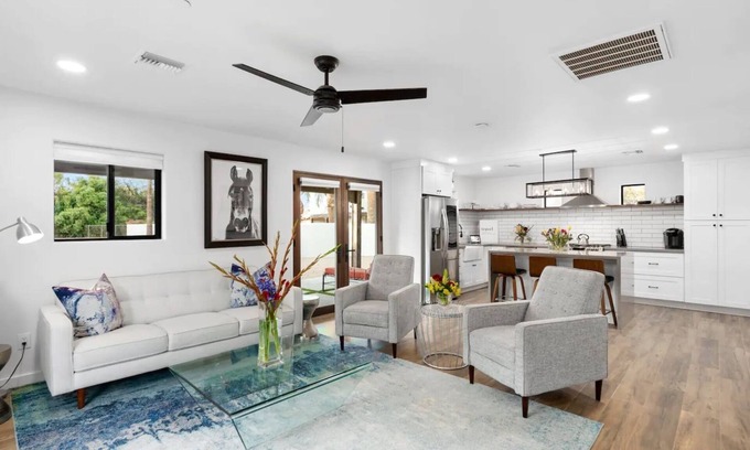 Villa Serena Maison | Paradise Valley Az Guesthouse Near Old Town Scottsdale Tons of Space & Privacy