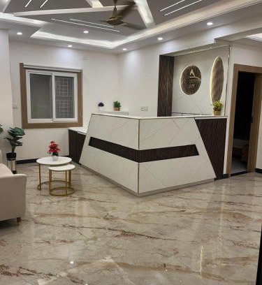 RT Nagar Hôtel | UPTOWN Inn