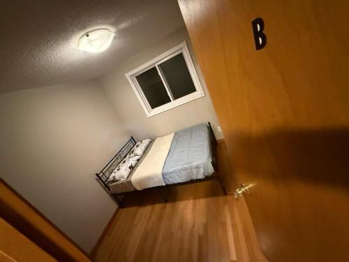Waterloo Maison | UPTOWN WATERLOO-KWC ROOM-Best Location,Lowest Prices