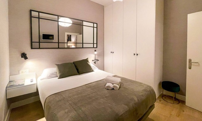 Zabala Appartement | Urban apartment in bilbao la vieja with wifi