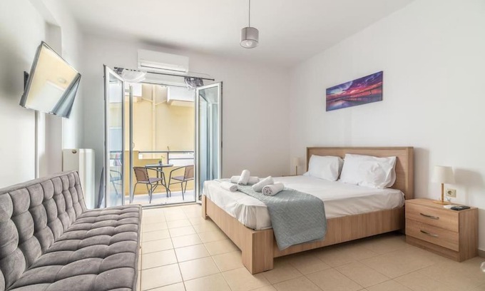 Heraklion Appartement | Urban Apt Next University 23
