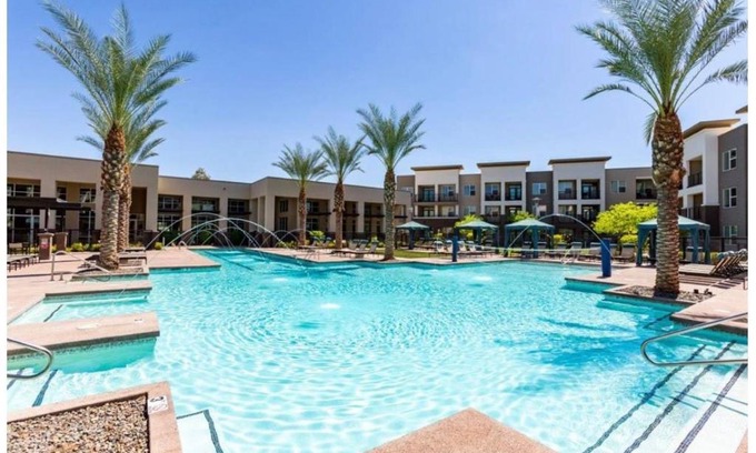 Tempe Appartement | Urban Aztec Luxury in the Heart of Tempe w 2 King Bed by Lokal Stays