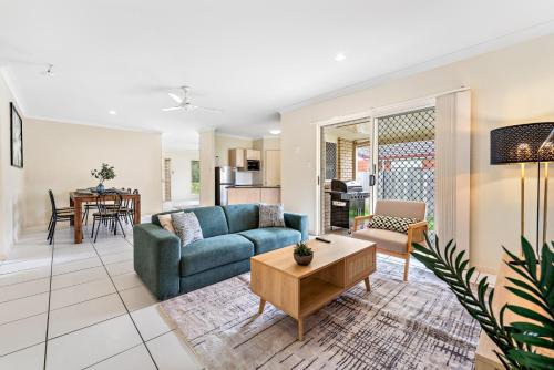 Rothwell Maison | Urban Escape Spacious Home in Rothwell Sleeps 8