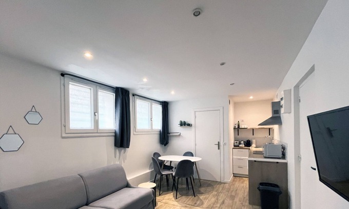 Amerique Appartement | Urban Flat 184 - Charming 1 BDR Flat in Paris