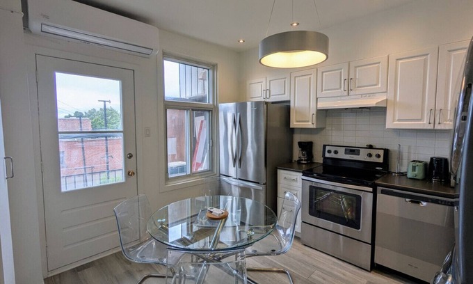 Maisonneuve Appartement | Urban Getaway in Hochelaga – Bright 1BR Apartment
