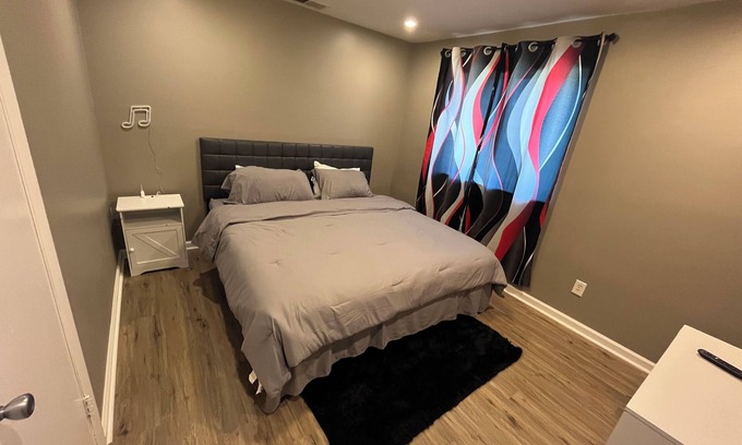 Forestdale Maison | "Urban Hideaway" - Cozy 2-bed, 1-bath in suburban Forestdale, AL.