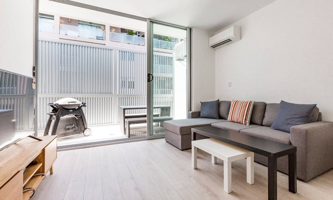 Kings Cross Appartement | Urban Oasis Custom Made for Cosmopolitan Living
