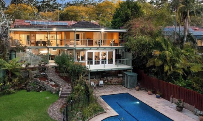 Lindfield Maison | Urban poolside oasis in Sydney- outdoor living at its best