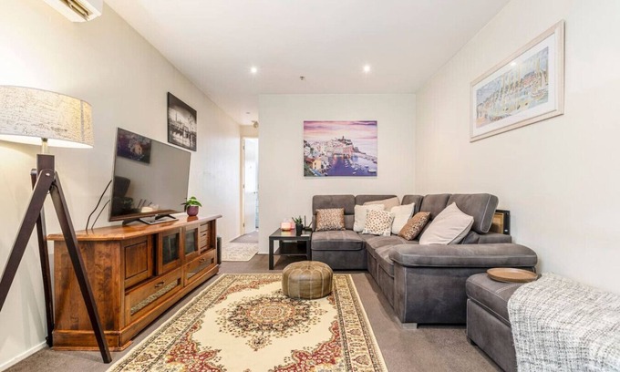 St Kilda Appartement | Urban retreat with rooftop pool