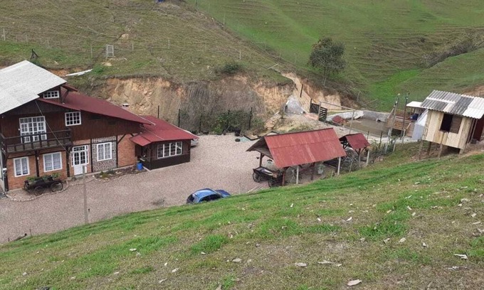 Estrada das Areias Maison | Site urbain Amorinzópolis