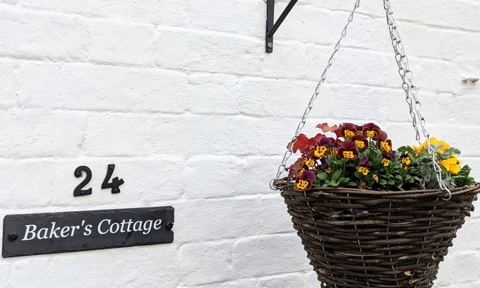 Evesham Cabine | Urban spa and Garden Bar