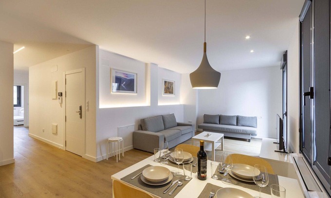 Ourense Hôtel | Urbanfive 1A Ourense center 3 rooms with terrace