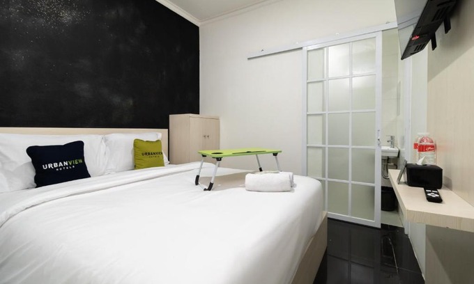 Kelapa Gading Barat Hôtel | Urbanview Hotel Bizhome Artha Gading Boulevard by RedDoorz