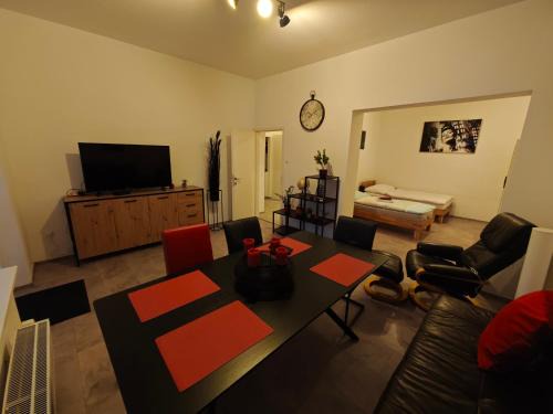 Traun Appartement | Ursula Top 2