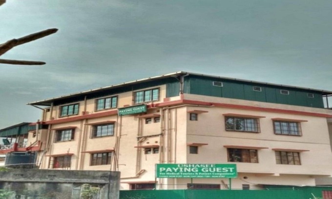 Siliguri Maison | LA GRANDE CHAMBRE V11