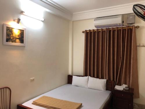 Hai Phong Lit Et Petit-Déjeuner | V A Motel
