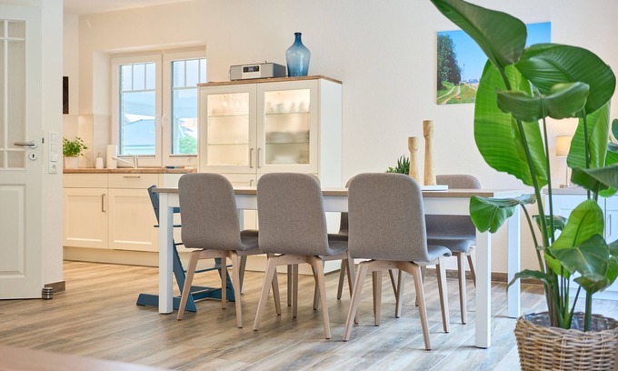 Hanerau-Hademarschen Appartement | Vacation apartment/apartment for 5 guests with 125m² in Hanerau-Hademarschen (271239)