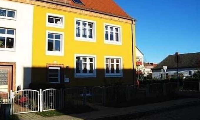 Tribseer Siedlung Appartement | Appartement à Stralsund ville patrimoine de l'UNESCO, proche plages mer Baltique