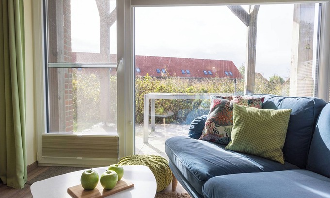 Wremen Appartement | Vacation apartment Wremer Bogen 9-1-1 directly on the mudflats and with terrace.