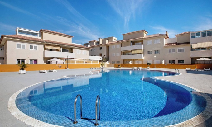 Puerto de Guimar Appartement | Appartement de vacances 'Casa Oramas Il' avec piscine partagée, terrasse privée et Wi-Fi